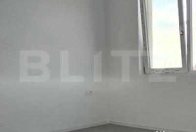 Casă cu 4 camere cu Teren 500 Mp în Central - 1