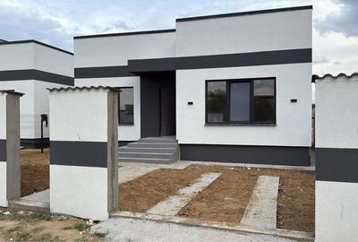 Casă cu 4 camere în Central - 7
