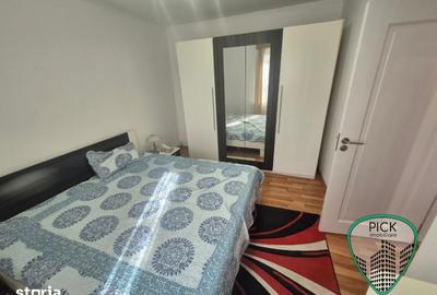 Apartament cu 3 camere decomandat în Tudor