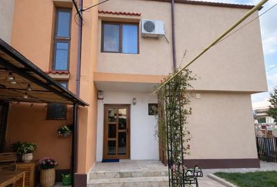 Casă cu 6 camere cu Canalizare în Faleza Nord - 2