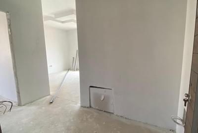 3 camere + terasa 100mp, apartament partial finisat - 6