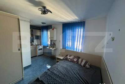 Garsonieră decomandată în Micro 9 - 1