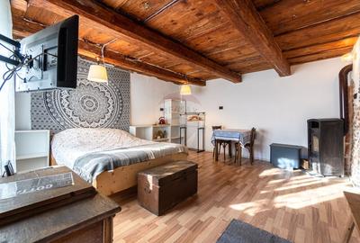 Casă cu 3 camere cu Teren 1519 Mp în Prejmer - 1