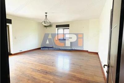 VANZARE CASA VILA 6 CAMERE 652 mp TEREN ZONA SISESTI SECTOR 1 - 2