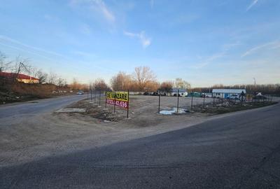Teren de 1800 mp, în Central - 3