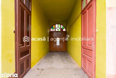 Apartament cu 4 camere în Ultracentral