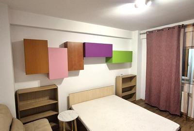 Garsonieră decomandată în Tineretului