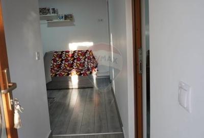 Casă cu 4 camere cu Teren 900 Mp în Est - 21