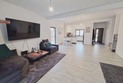 Duplex cu 4 camere cu Canalizare în Dezmir - 9