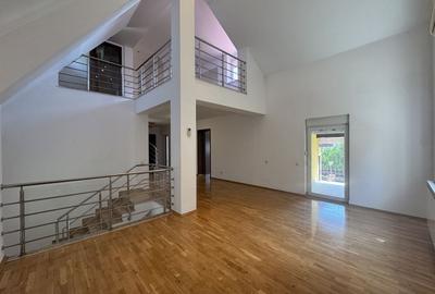 Vila clasica, spatioasa,  piscina, mobilata, langa Britsh School - 13