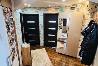 Apartament cu 2 camere decomandat, mobilat în Tomis III - 1