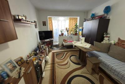 Garsoniera 40 mp, str. Codrii Neamtului, nr. 9 - 1