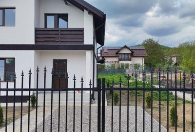 Casă individuală cu 5 camere cu Canalizare în Bănești - 1
