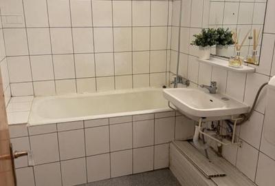 Vanzare 2camere Decomandat Bloc Reabilitat Termic Metrou Crangasi - 1