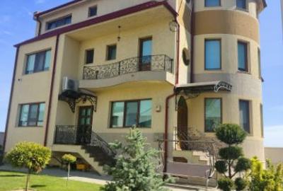 Vila deosebita aproape de plaja Vila deosebita aproape de plaja - 1