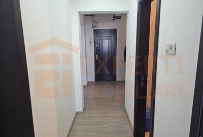 Apartament 3 camere, termen lung, situat in zona Tomis Nord-Constanta - 4