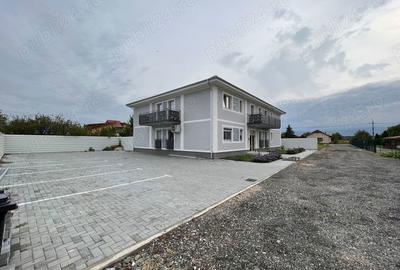 Apartament cu 2 camere semidecomandat în P-ța Unirii - 3