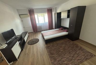 Garsonieră decomandată în Vitan - 2