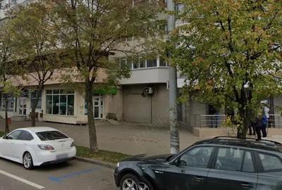 Spațiu comercial, de 91 mp, în Central - 6
