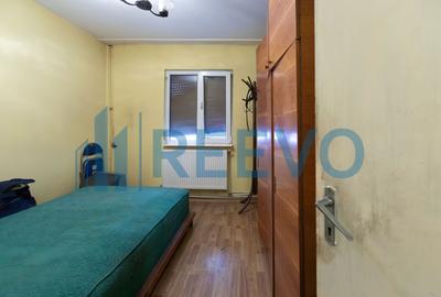 Apartament cu 3 camere semidecomandat, mobilat în Narcisa - 6