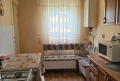 Apartament cu 4 camere în Central