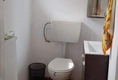 Spațiu comercial, de 150 mp, în Central - 5