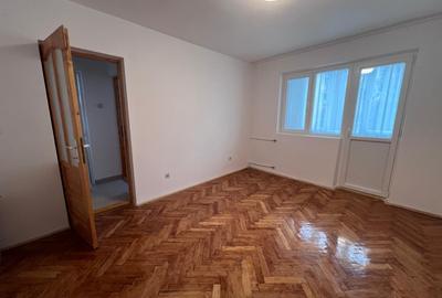 Apartament 2 camere,zona Dacia-Liceu Auto - 2