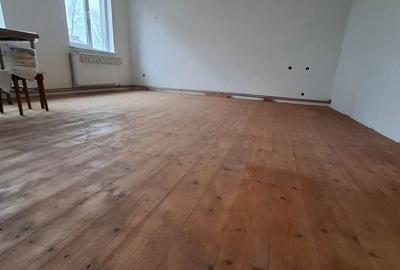 Casă cu 3 camere cu Teren 565 Mp în Goranu - 8