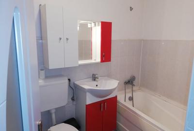 Apartament cu 2 camere decomandat în Colentina