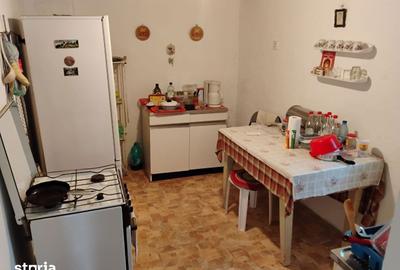 Casă cu 3 camere cu Teren 1150 Mp în Scorțeni - 14