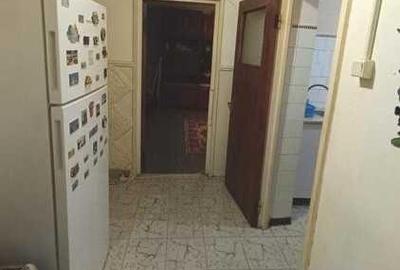 Apartament  de v?nzare  4 camere Trapezului - 3