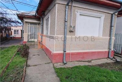 Casă individuală cu 3 camere cu Teren 408 Mp în 1 Decembrie - 17
