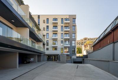 4 CAMERE - PARCARE INCLUSA - BALCON DE 14,3 MP SI TERASA DE 10,7 MP - UNIRII - 2