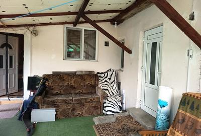 Vand casa pentru doua familii , Satu Mare - 2