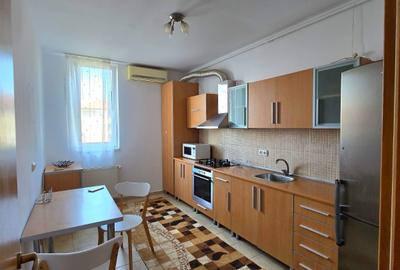 Apartament cu 2 camere decomandat în Central - 6
