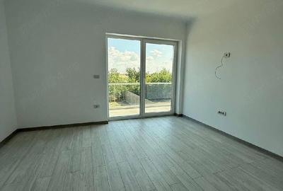Casă cu Teren 450 Mp în Central - 9