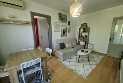 Apartament cu 2 camere nedecomandat, mobilat în Circumvalațiunii
