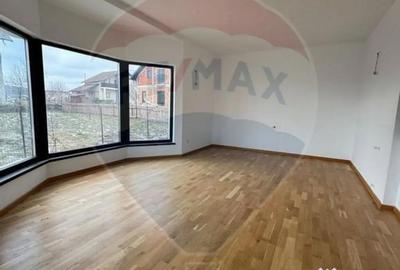 Casă cu 4 camere cu Teren 500 Mp în Mihoveni - 2