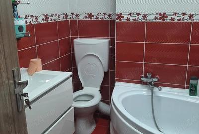 Apartament cu 3 camere decomandat în Central - 6