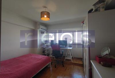 Apartament cu 4 camere decomandat, mobilat în Basarabia - 5