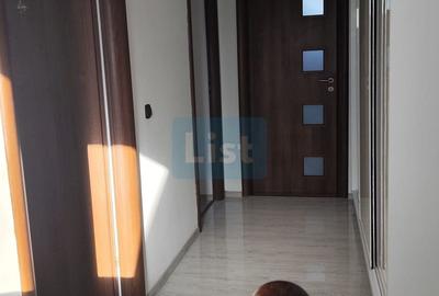 Casă cu 4 camere cu Canalizare în Central - 6