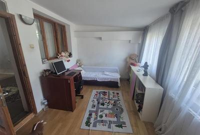 Casă individuală cu 5 camere cu Teren 200 Mp în Central - 10