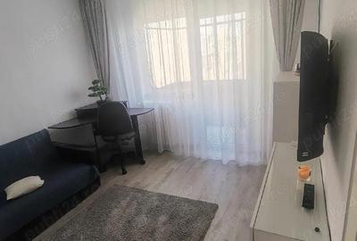 Garsonieră decomandată în Est - 2