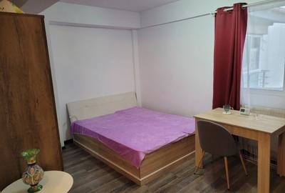 Garsoniera, 30mp, decomandata, centrala, Metrou, 1 Decembrie - 3