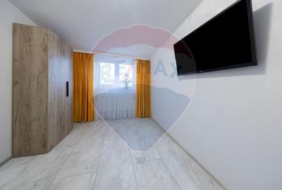 Casă cu 4 camere cu Teren 250 Mp în Vest - 15