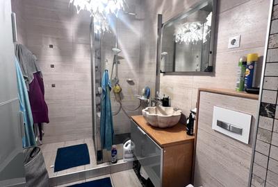 Apartament cu 3 camere semidecomandat, mobilat în Florești - 4