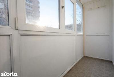 Apartament cu 3 camere decomandat în Militari - 1