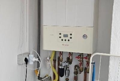 Apartament cu 2 camere semidecomandat, mobilat în Central - 5