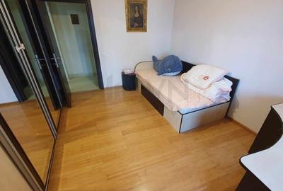 REA1017341 Apartament 3 camere Vanzare Unirii REA1017341 Apartament 3 camere Vanzare Unirii - 3