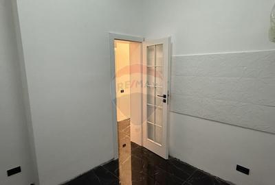 VANZARE Apartament cu 3 camere in zona Dacia - 5